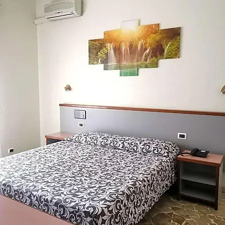 Hotel H&l 3*